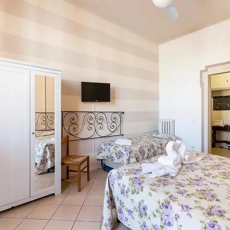 Stop & Sleep Maison d'hôtes 2*