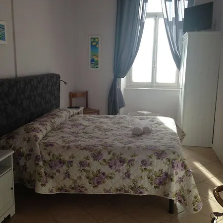 Stop & Sleep Vendégház