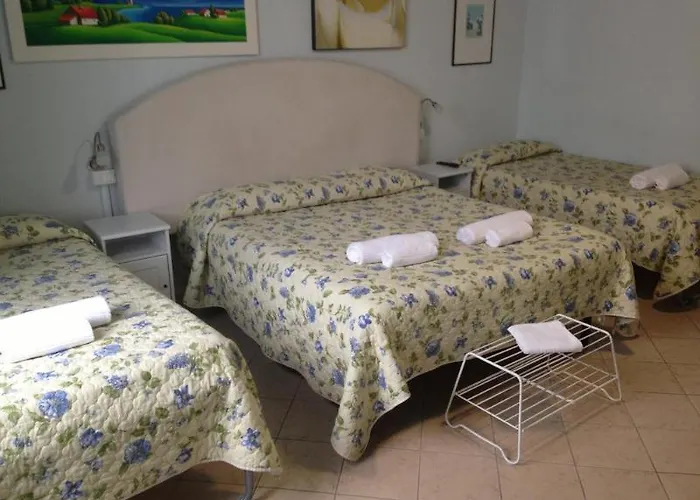 Stop & Sleep Guest house