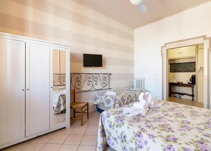 Stop & Sleep Guest house 2*