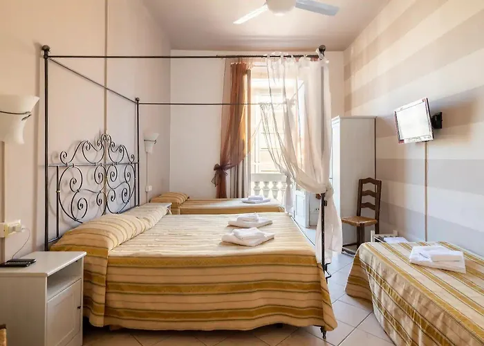 Stop & Sleep Guest house 2*