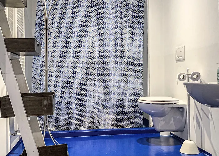 Guest house Stop & Sleep 2*